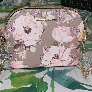 Steve Madden cross body